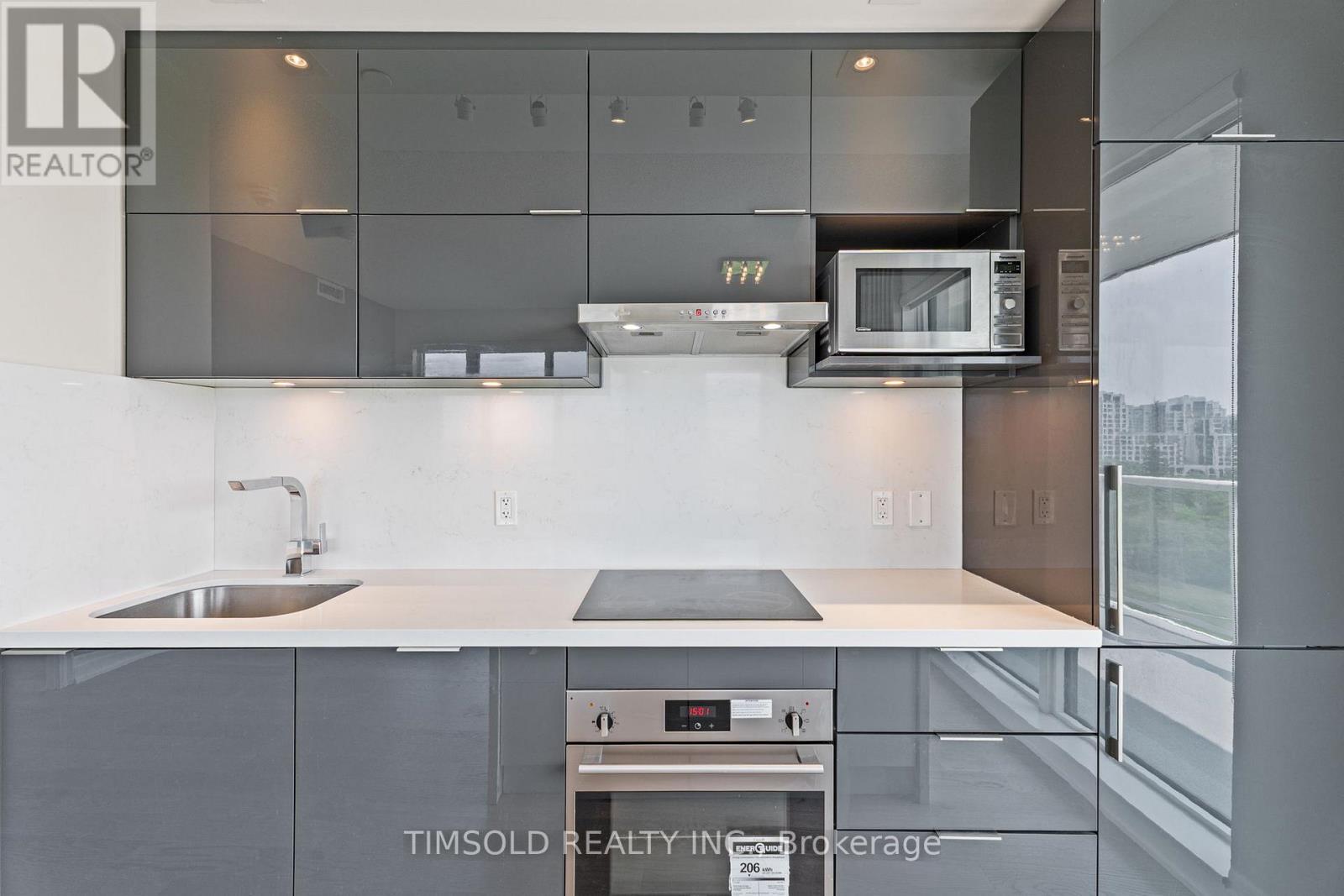 722 - 10 Rouge Valley Drive W, Markham, Ontario  L6G 0G9 - Photo 7 - N12295288