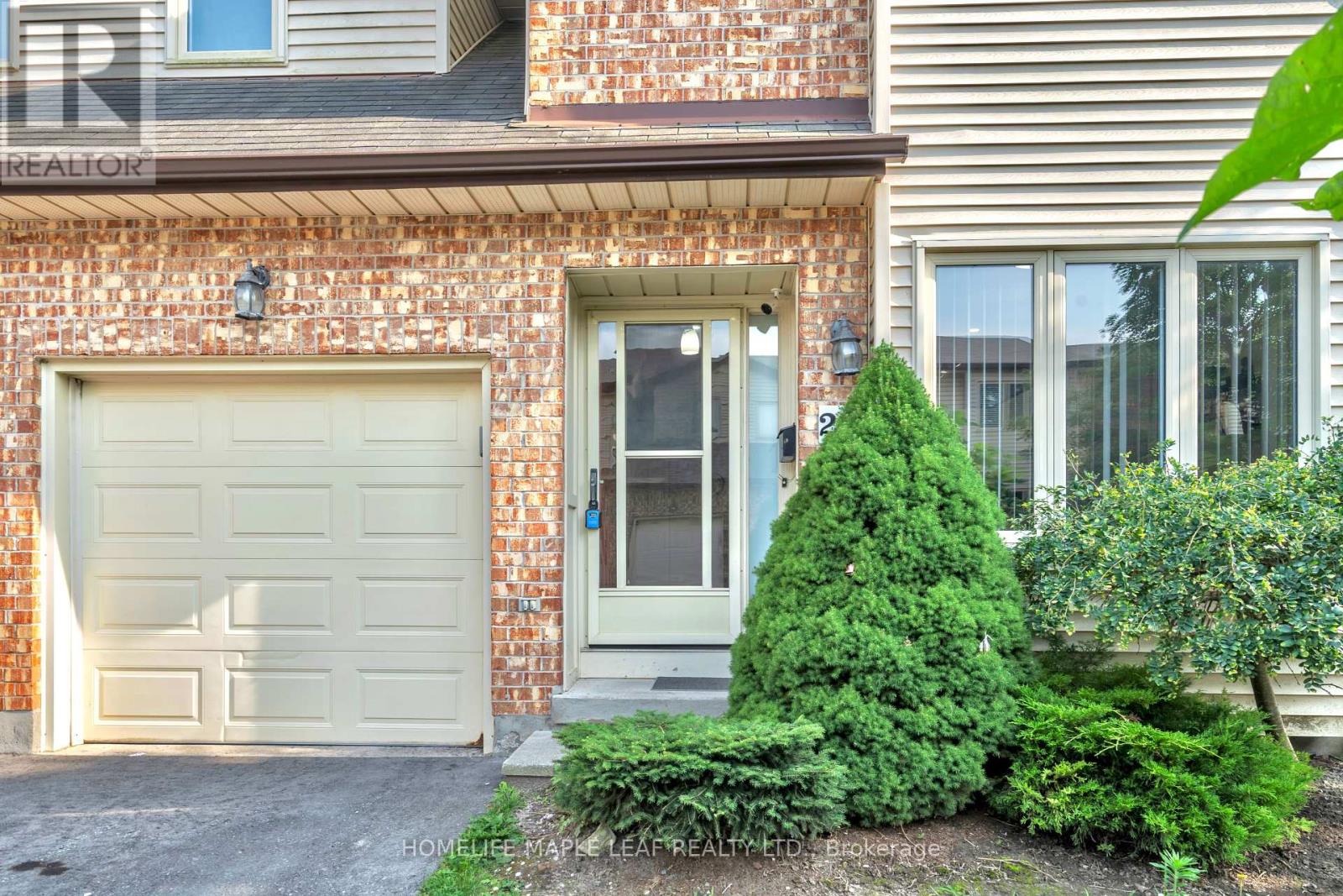Property at 28 - 308 CONWAY DRIVE image 4