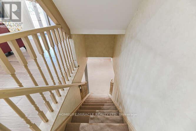 240 Kitty Murray Lane, Hamilton, Ontario  L9K 1L8 - Photo 38 - X12295281