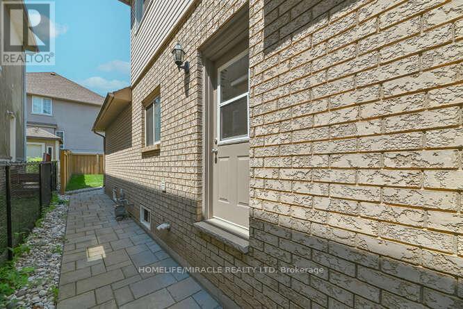 240 Kitty Murray Lane, Hamilton, Ontario  L9K 1L8 - Photo 49 - X12295281