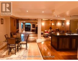 15 LAKE WOODS DRIVE, Whitchurch-Stouffville, Ontario