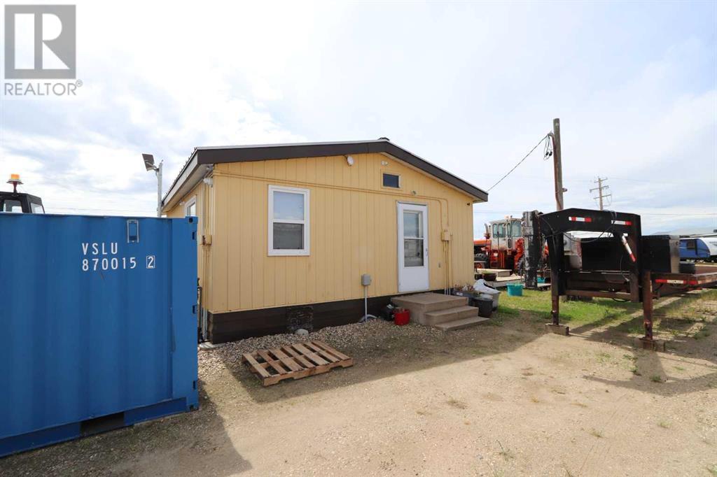 6402 42 Avenue, Ponoka, Alberta  T4J 1J8 - Photo 8 - A2241435