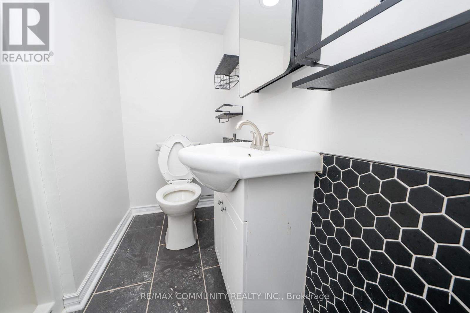 38 Hiley Avenue, Ajax, Ontario  L1S 6H5 - Photo 11 - E12295317