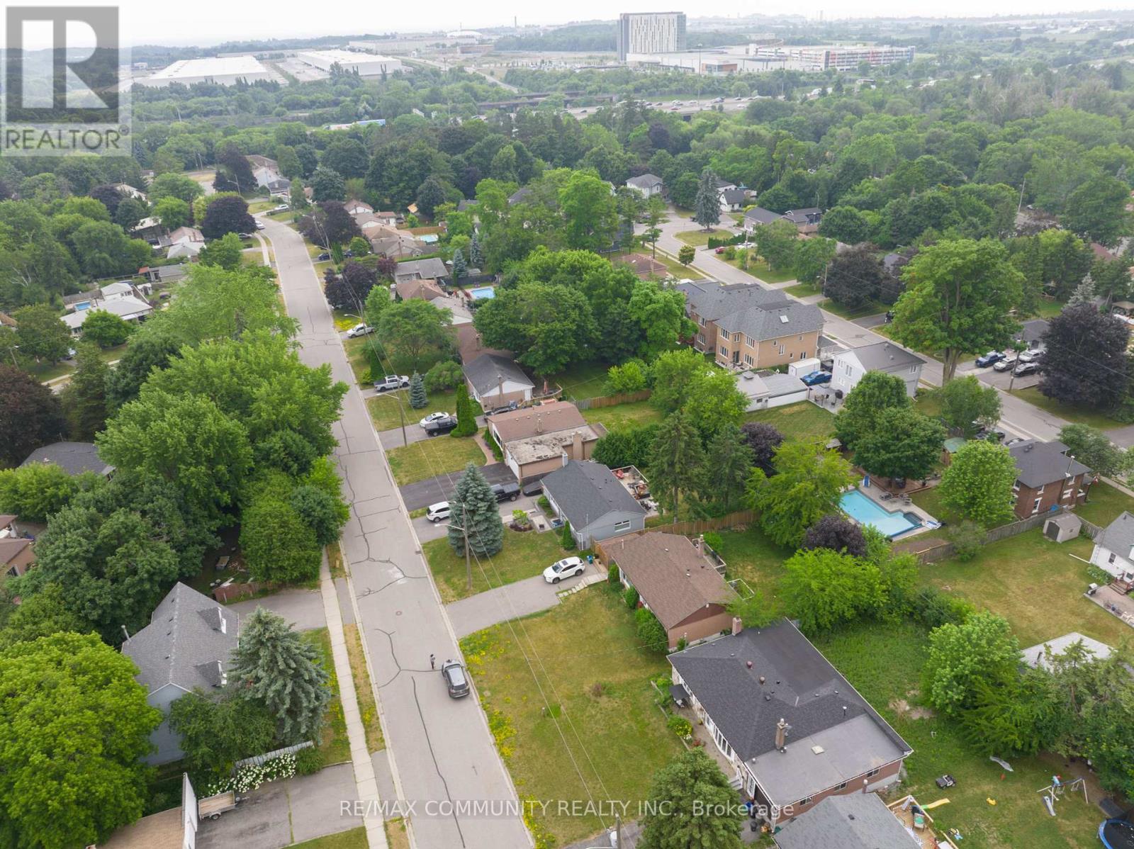 38 Hiley Avenue, Ajax, Ontario  L1S 6H5 - Photo 6 - E12295317