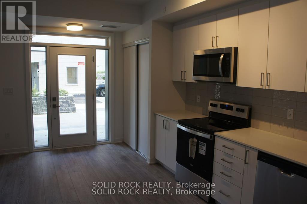 1 - 4035 Hickory Drive, Mississauga, Ontario  L4W 1L1 - Photo 19 - W12295336