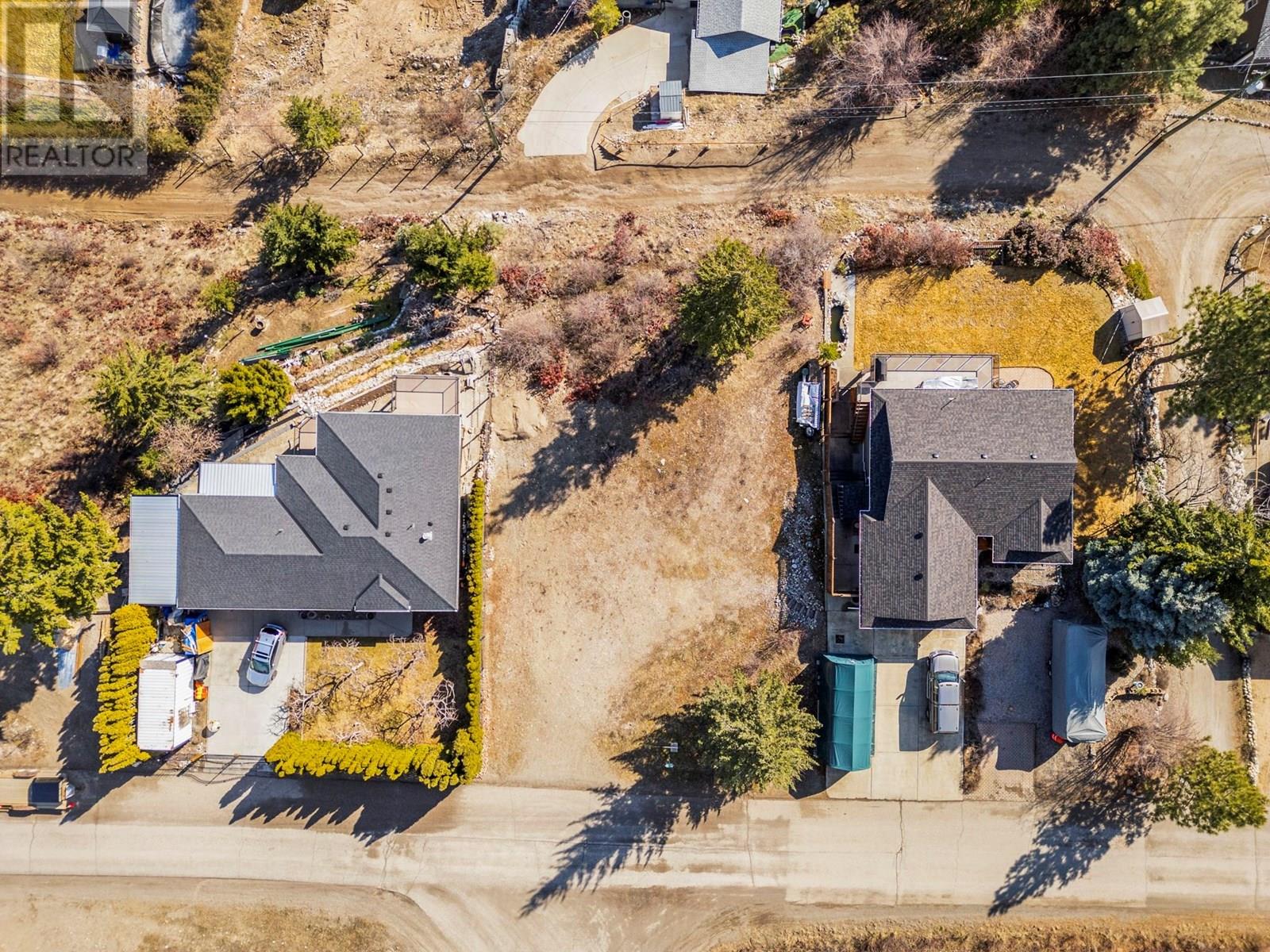 441 Mountain Drive, Vernon, British Columbia  V1H 2B9 - Photo 4 - 10338424