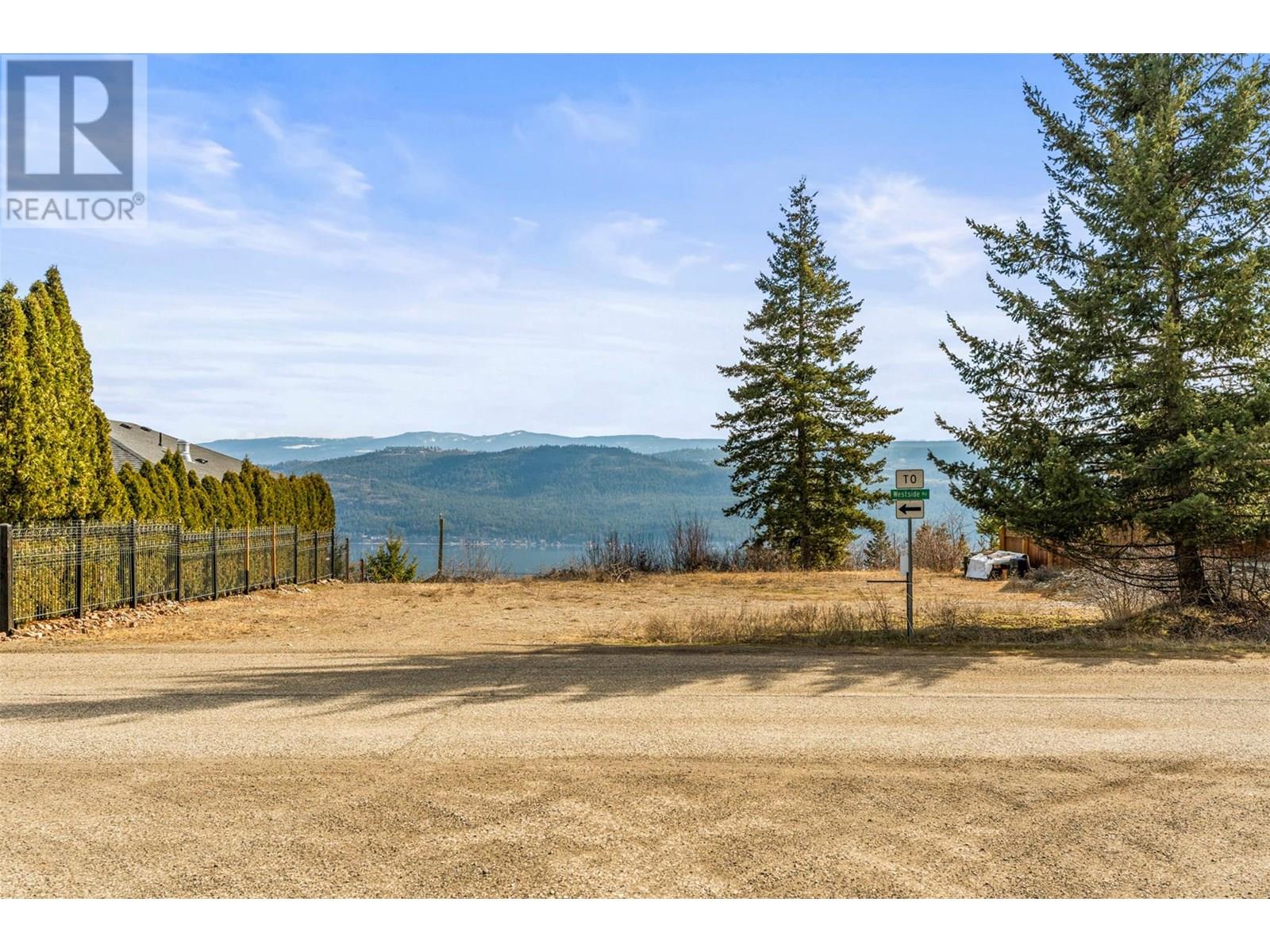 441 Mountain Drive, Vernon, British Columbia  V1H 2B9 - Photo 5 - 10338424