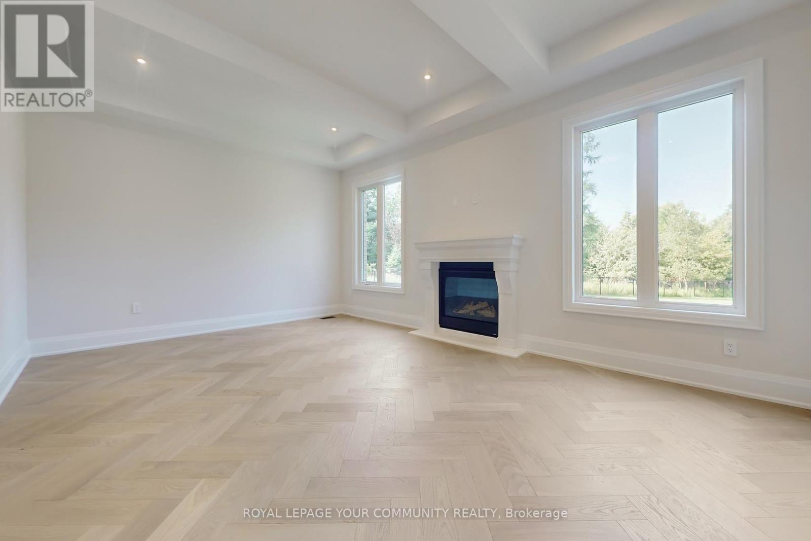 61 Milky Way Drive, Richmond Hill, Ontario  L4C 4M9 - Photo 10 - N12294269