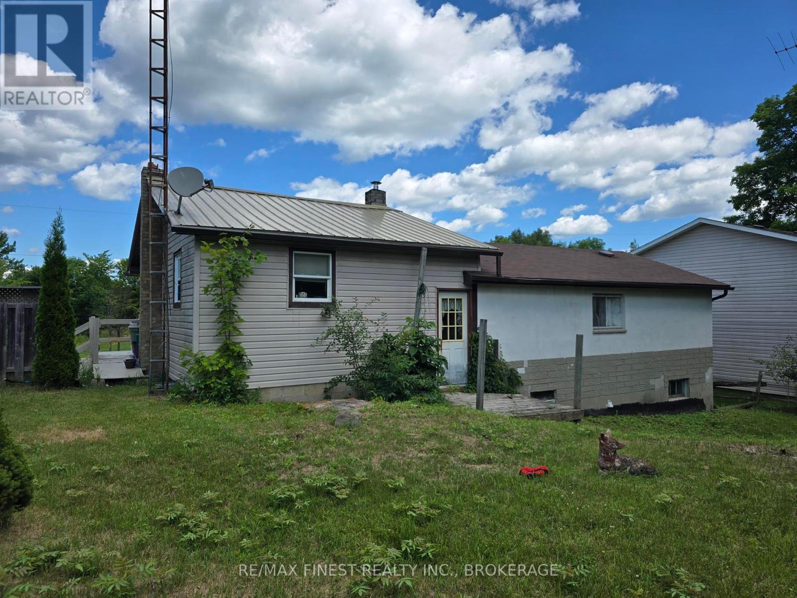 10555 Road 38, Frontenac, Ontario  K0H 2K0 - Photo 17 - X12295063
