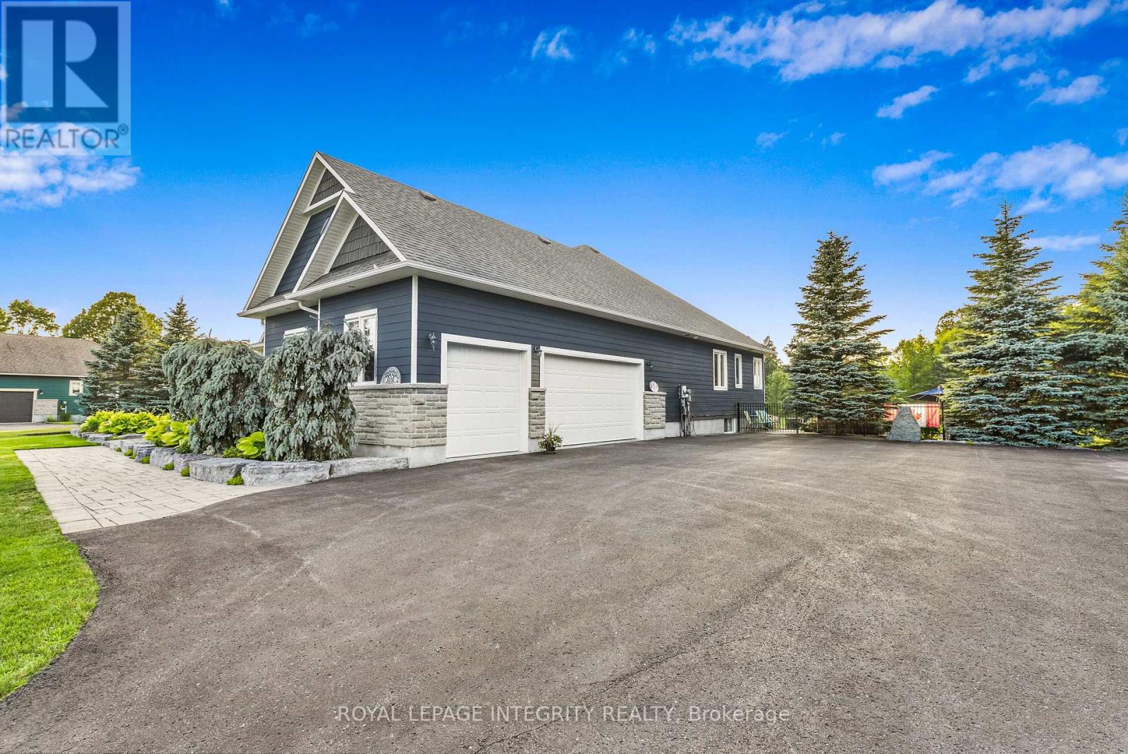 150 Ashton Creek Crescent, Beckwith, Ontario  K0A 1B0 - Photo 4 - X12289988