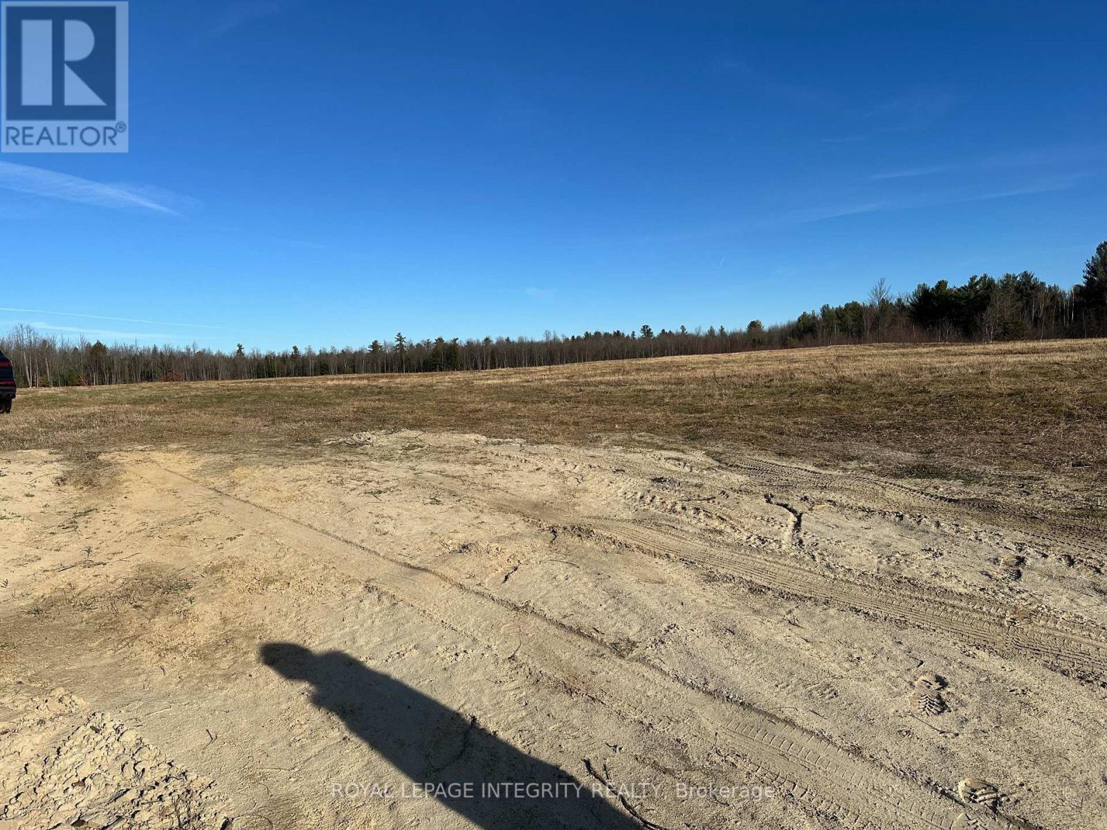 2281 Rollin Road, Clarence-Rockland, Ontario  K0A 3N0 - Photo 4 - X12295389