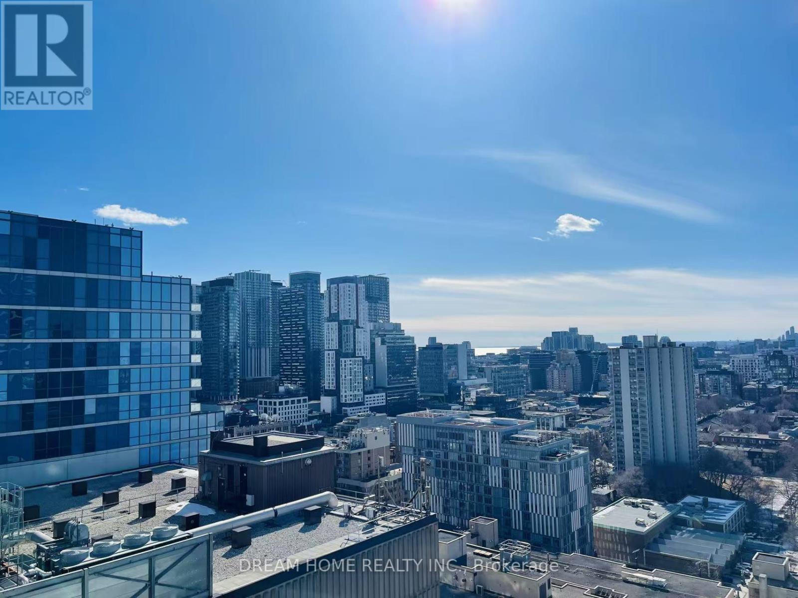 2017 - 230 Simcoe Street, Toronto, Ontario  M5T 0G7 - Photo 11 - C12295374