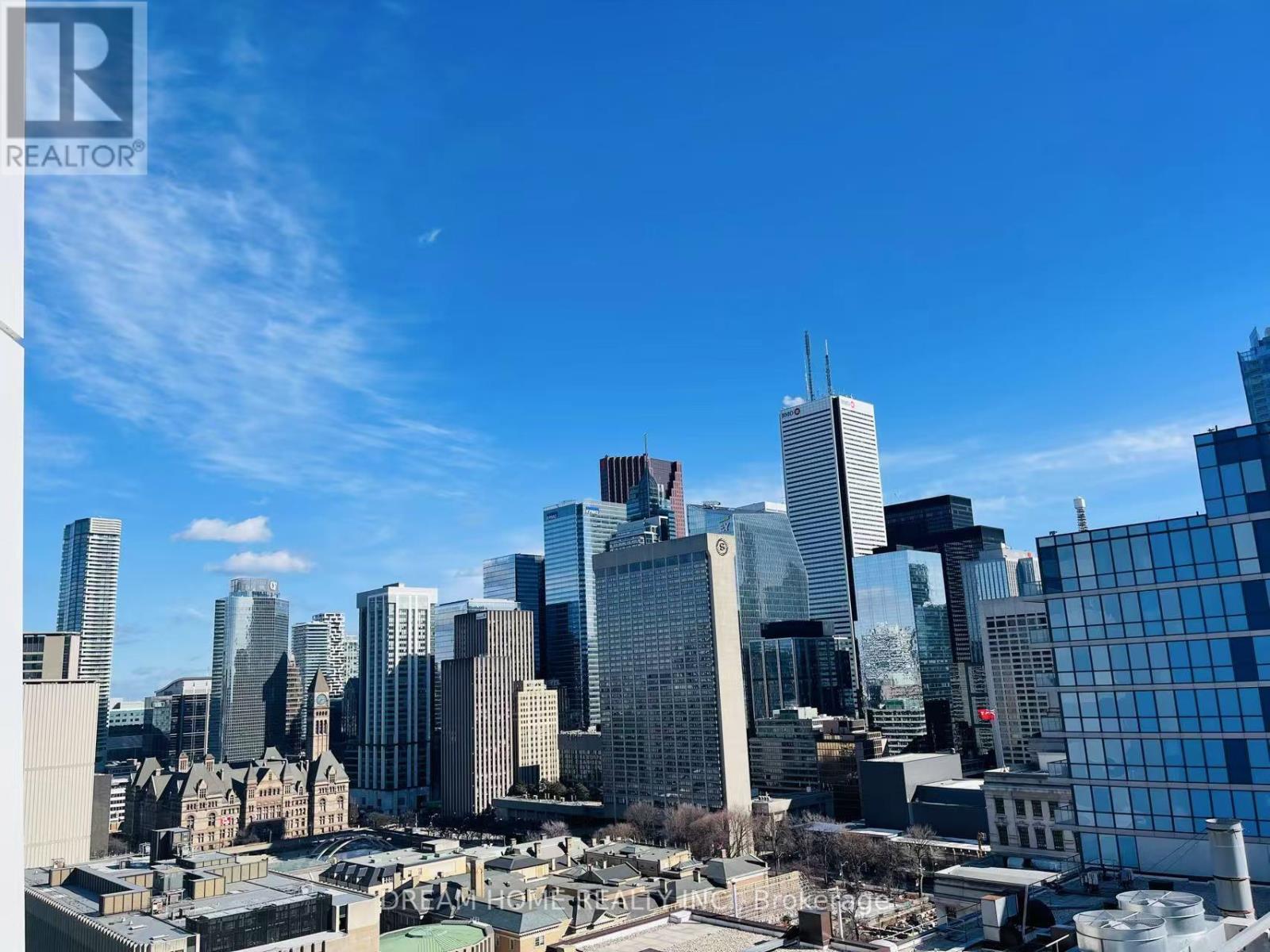 2017 - 230 Simcoe Street, Toronto, Ontario  M5T 0G7 - Photo 12 - C12295374