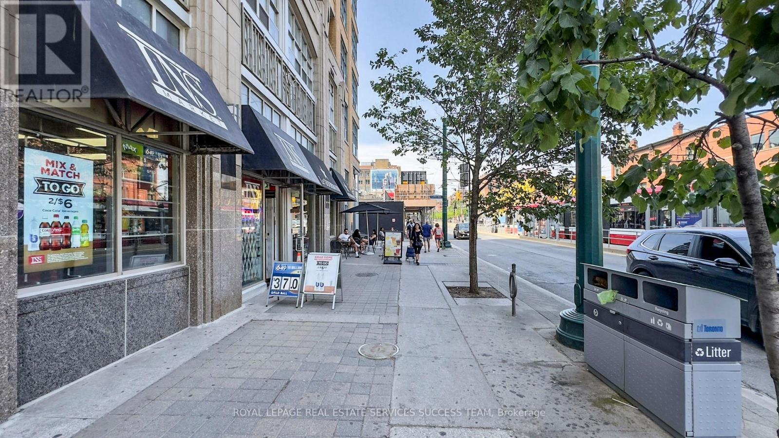 3 - 148 Spadina Avenue, Toronto (Waterfront Communities), Ontario  M5V 2L8 - Photo 2 - C12295375