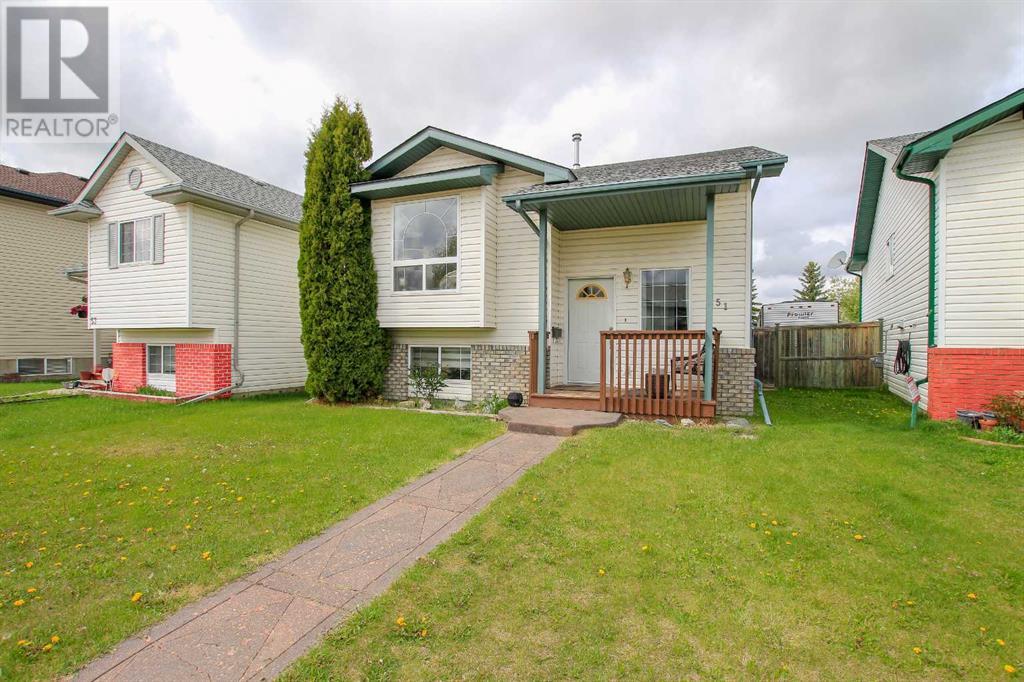 Property at 51 Durand Crescent image 2