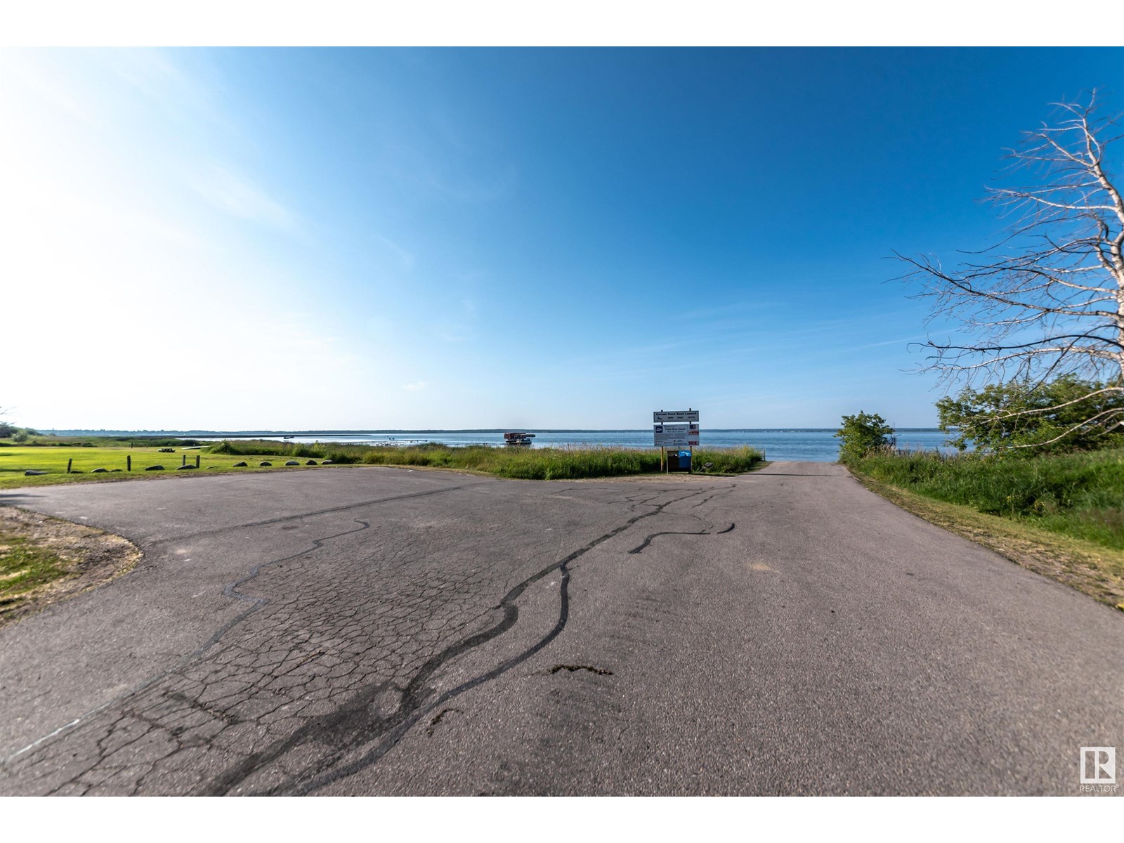 303 3 St, Rural Lac Ste. Anne County, Alberta  T0E 1A0 - Photo 41 - E4448326