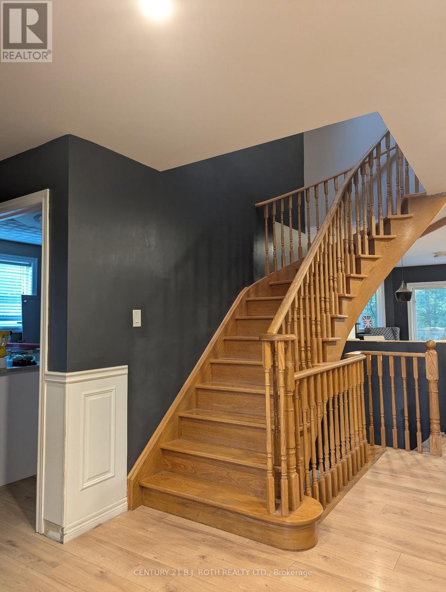 63 White Elm Road, Barrie (Holly), Ontario  L4N 0E5 - Photo 17 - S12270932