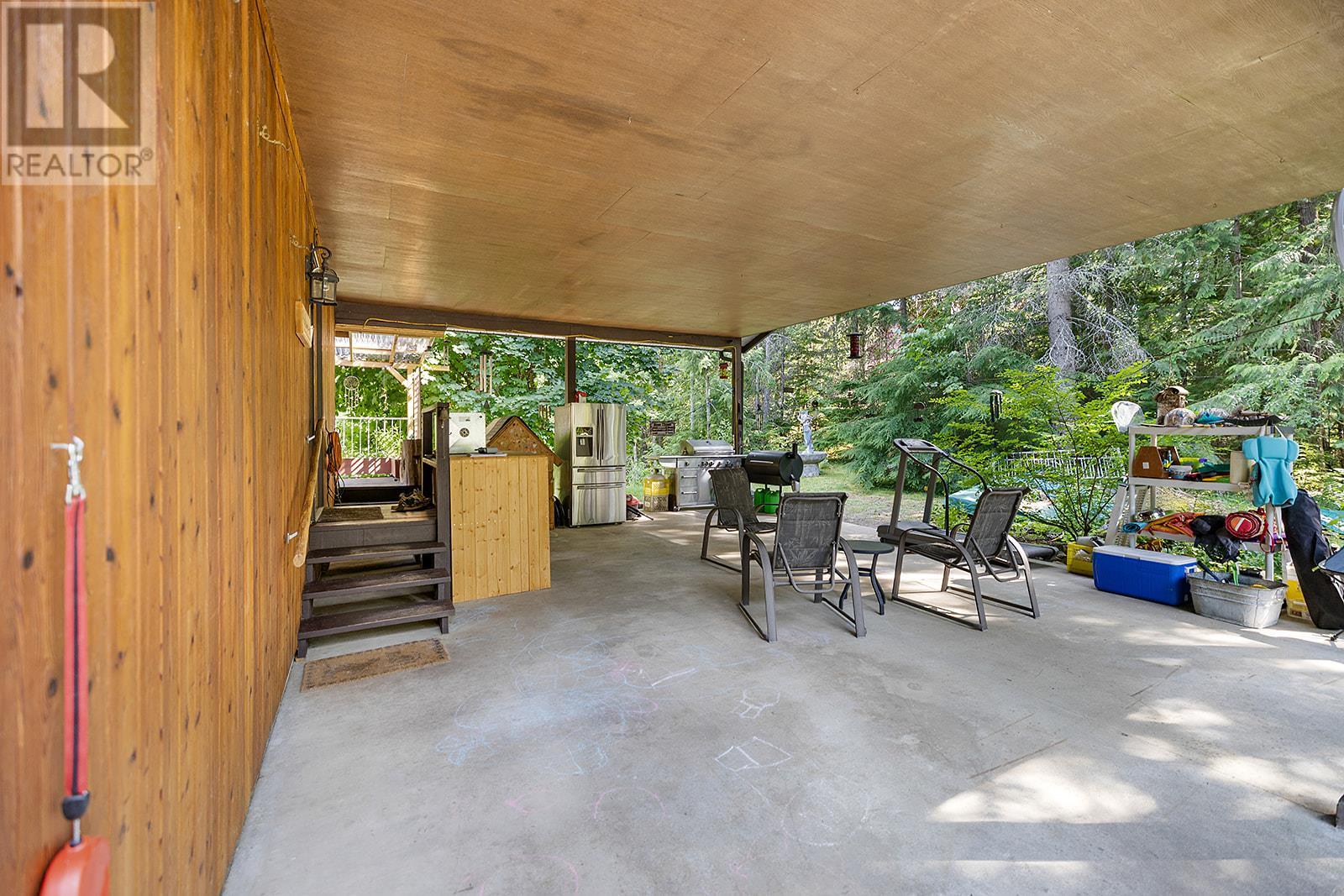 16324 Bowe Road, Crawford Bay, British Columbia  V0B 1E0 - Photo 34 - 10356617