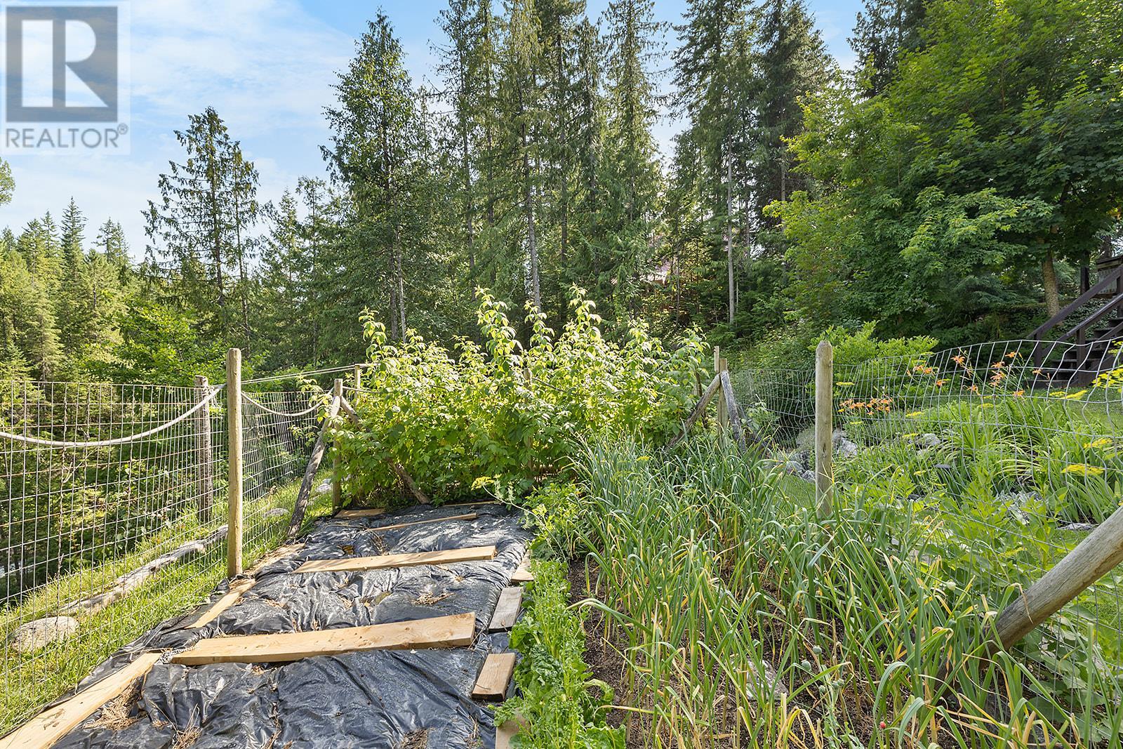 16324 Bowe Road, Crawford Bay, British Columbia  V0B 1E0 - Photo 47 - 10356617