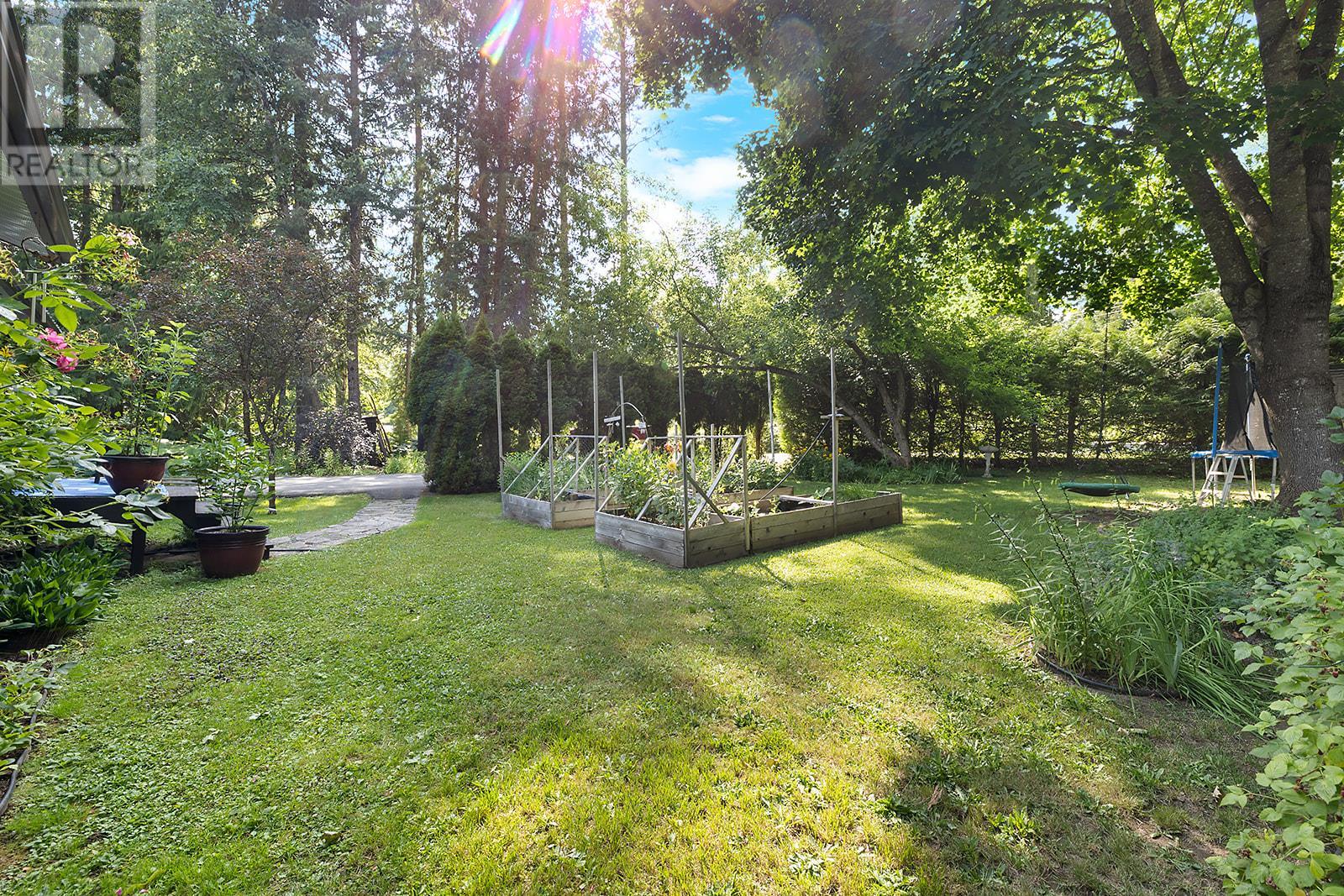 16324 Bowe Road, Crawford Bay, British Columbia  V0B 1E0 - Photo 41 - 10356617