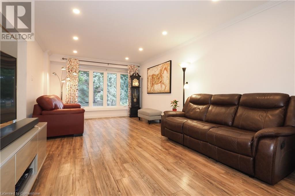Property at 49 CEDARWOODS Crescent Unit# 50 image 4