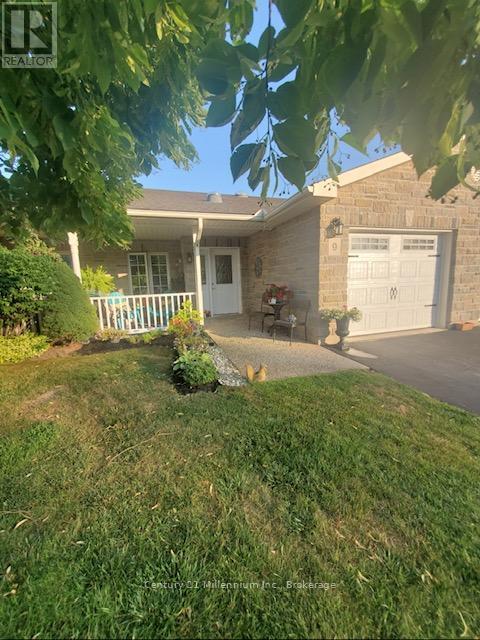 9 Garden Grove Crescent, Wasaga Beach, Ontario  L9Z 0E6 - Photo 1 - S12294556