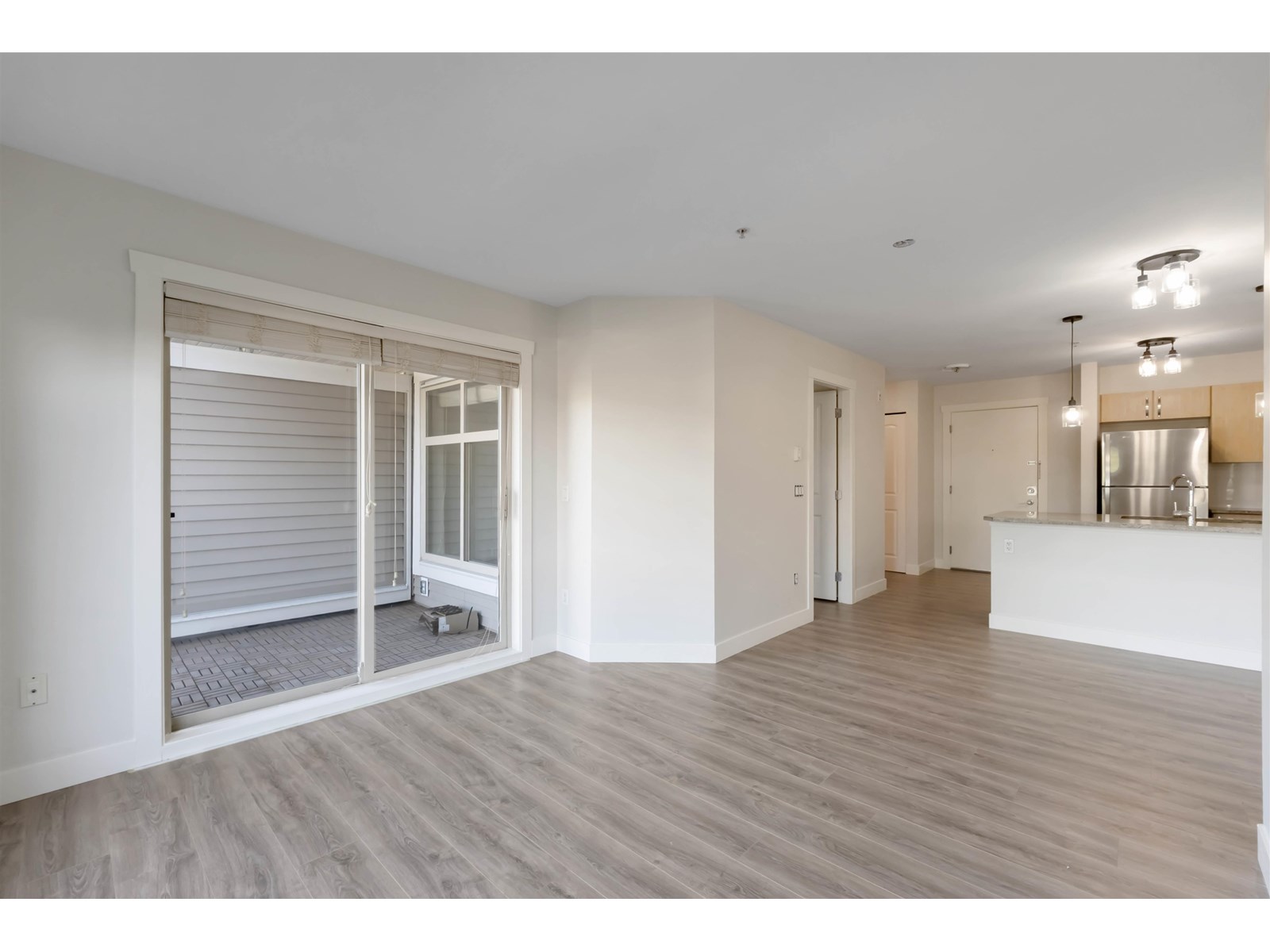 216 13555 Gateway Drive, Surrey, British Columbia  V3T 0B5 - Photo 11 - R3025864