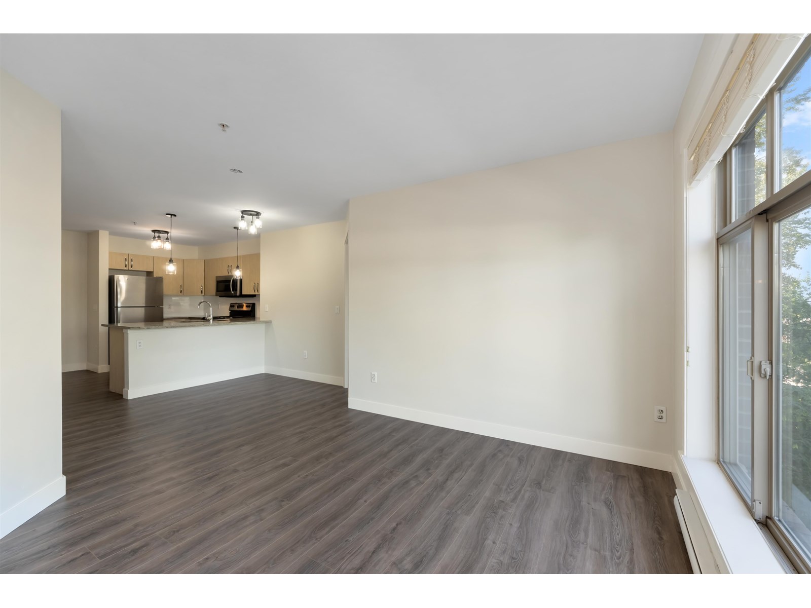 216 13555 Gateway Drive, Surrey, British Columbia  V3T 0B5 - Photo 10 - R3025864