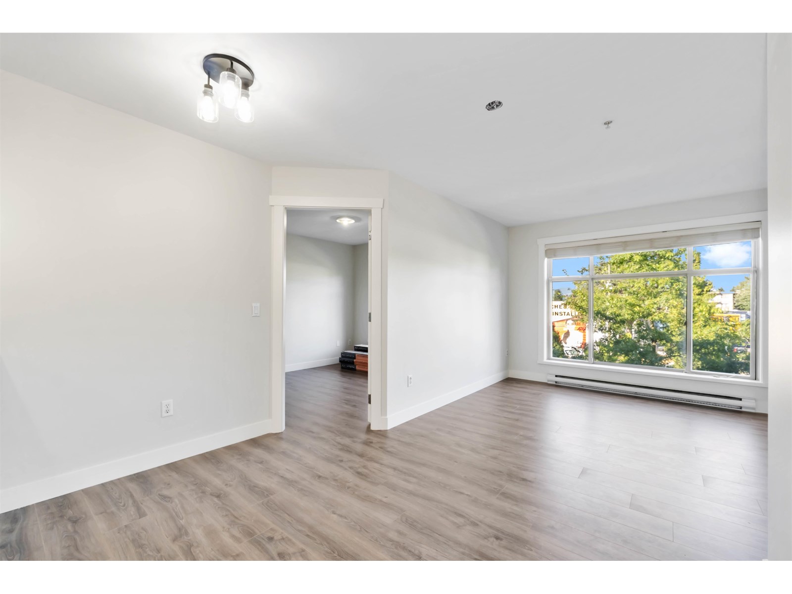 216 13555 Gateway Drive, Surrey, British Columbia  V3T 0B5 - Photo 7 - R3025864