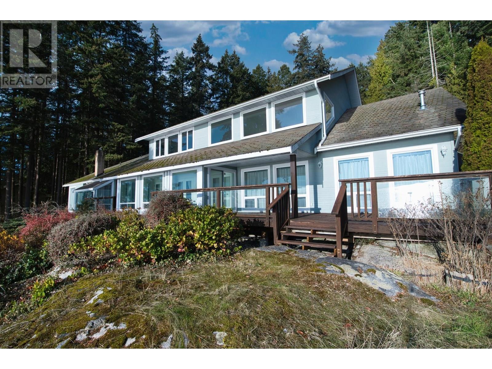 2525 Lower Road, Roberts Creek, British Columbia  V0N 2W4 - Photo 16 - R3017827