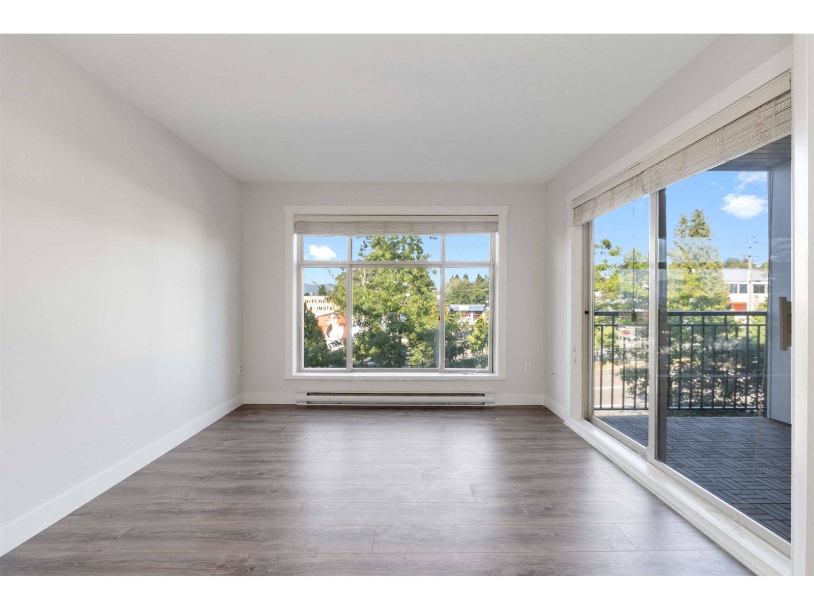 216 13555 Gateway Drive, Surrey, British Columbia  V3T 0B5 - Photo 9 - R3025864