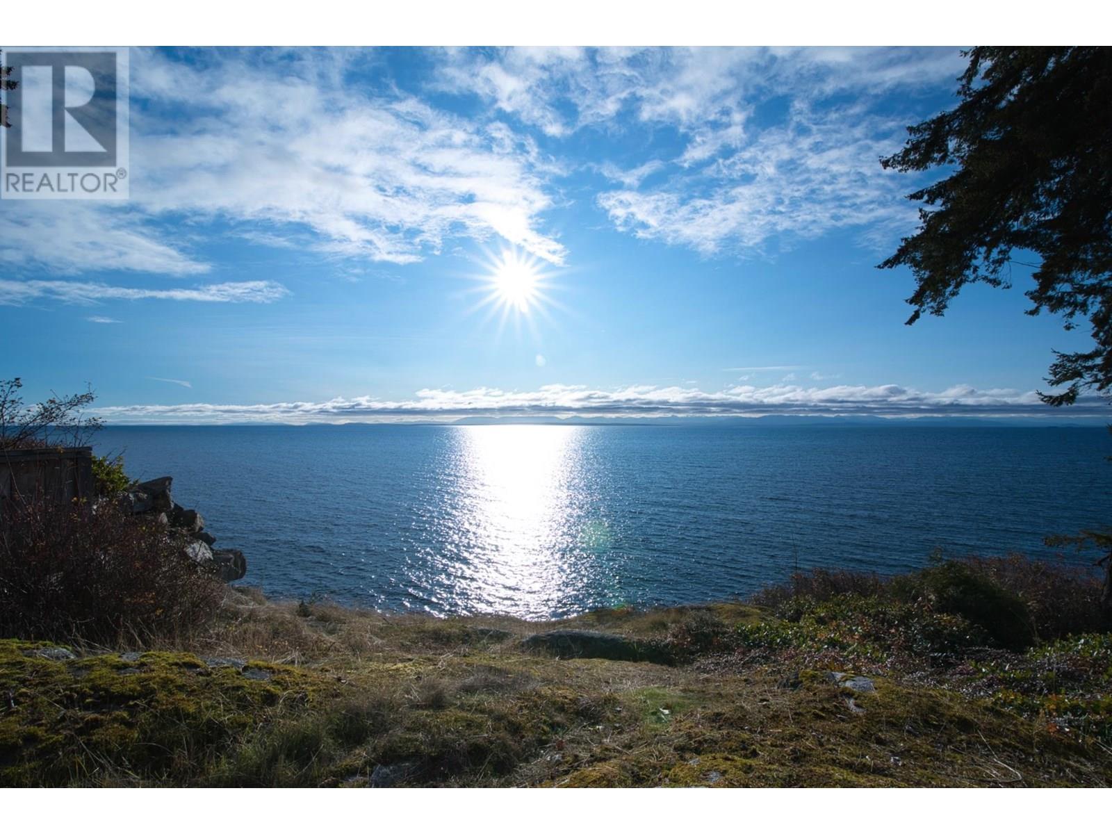 2525 Lower Road, Roberts Creek, British Columbia  V0N 2W4 - Photo 7 - R3017827