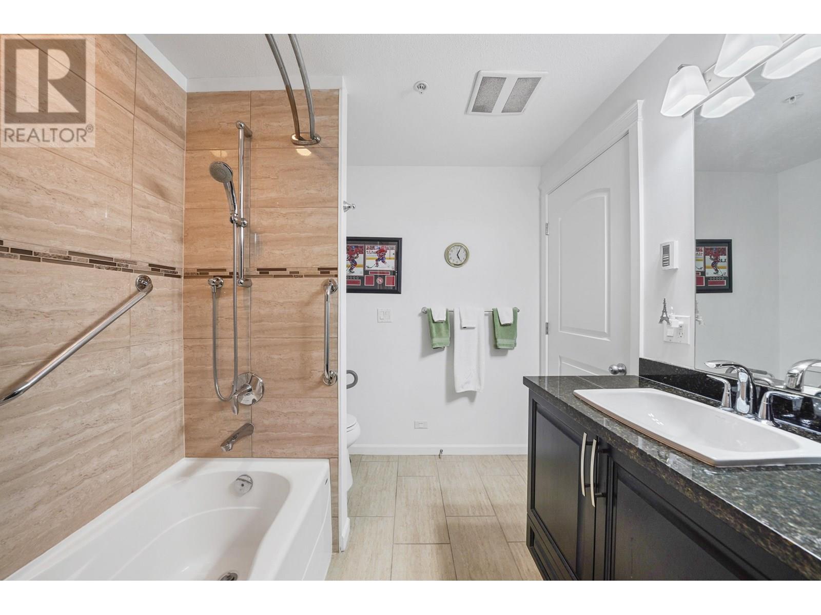 111 12635 190a Street, Pitt Meadows, British Columbia  V3Y 0E8 - Photo 17 - R3028286
