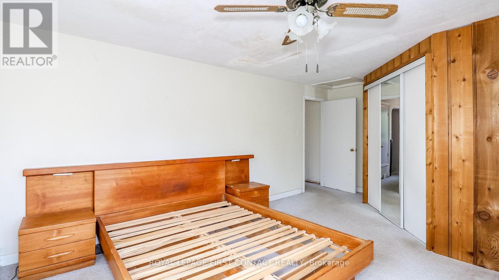 953 Ridge Road W, Oro-Medonte, Ontario  L0L 2E0 - Photo 16 - S12295430