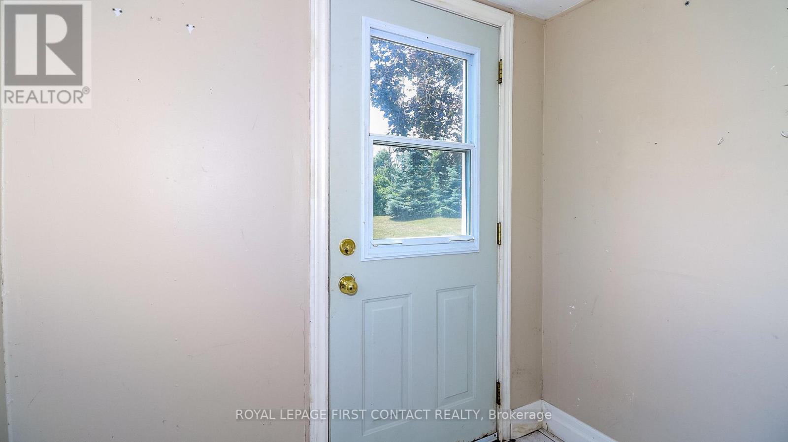 953 Ridge Road W, Oro-Medonte, Ontario  L0L 2E0 - Photo 21 - S12295430