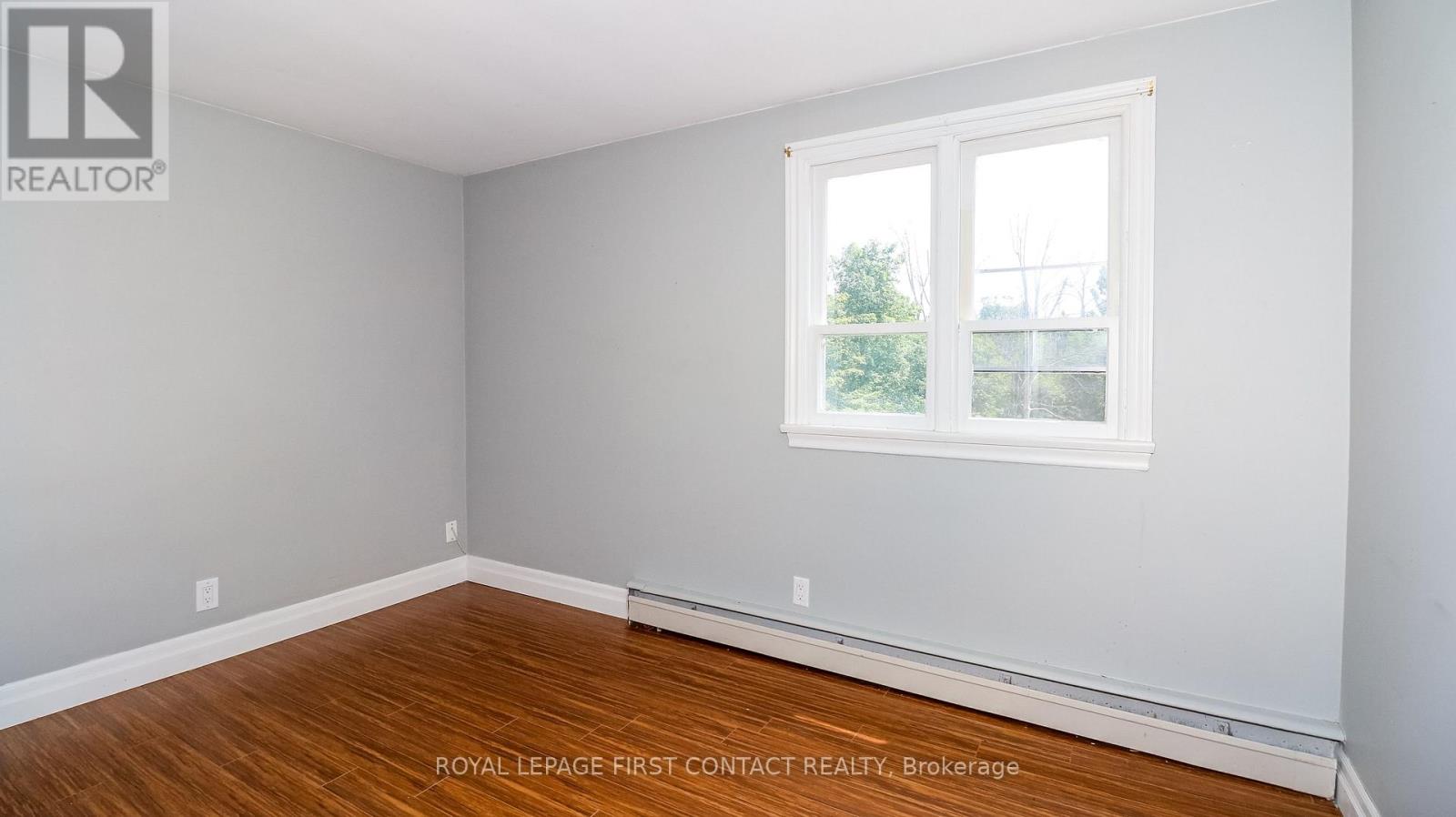 953 Ridge Road W, Oro-Medonte, Ontario  L0L 2E0 - Photo 24 - S12295430