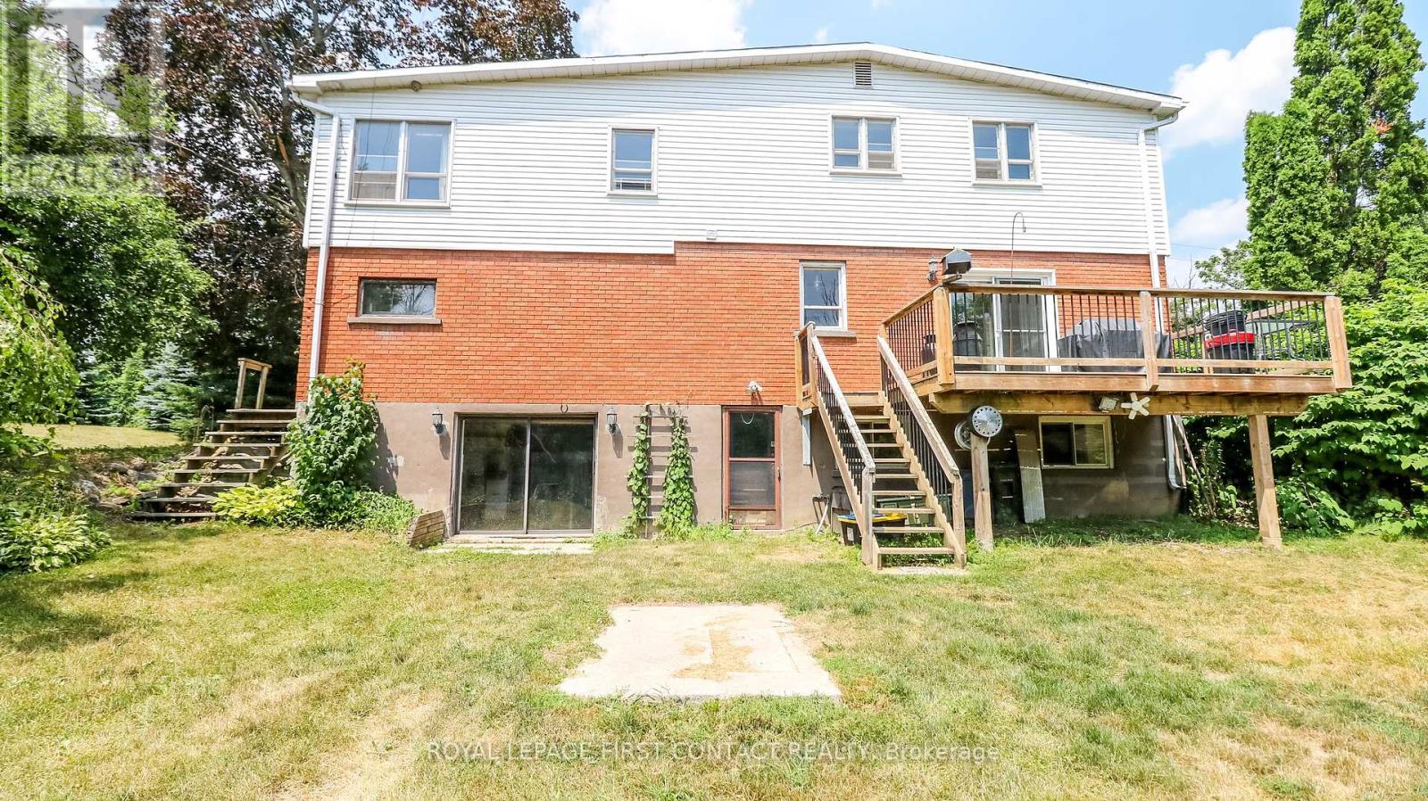 953 Ridge Road W, Oro-Medonte, Ontario  L0L 2E0 - Photo 4 - S12295430