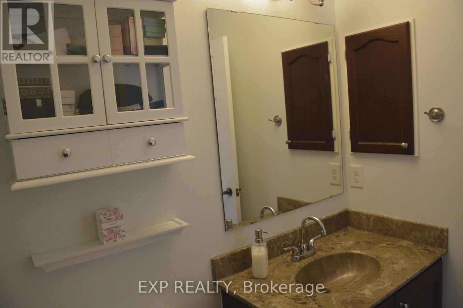 116 Goldham Way, Halton Hills, Ontario  L7G 0C8 - Photo 24 - W12295445