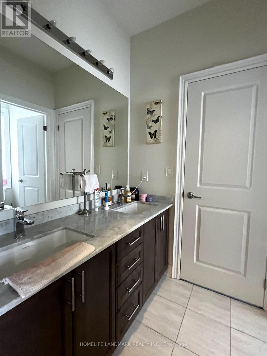 3068 Post Road, Oakville, Ontario  L6H 7C5 - Photo 12 - W12295454