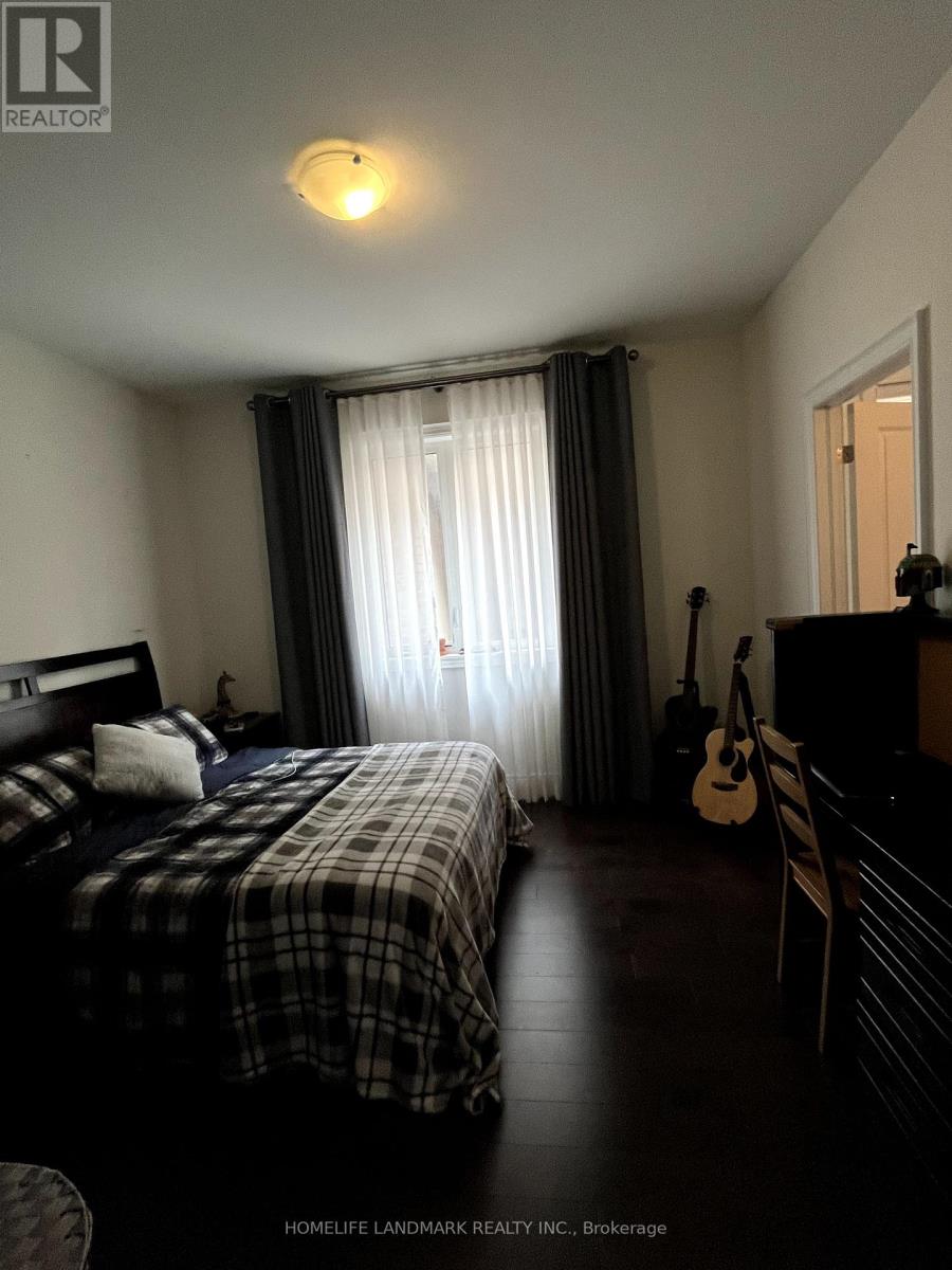 3068 Post Road, Oakville, Ontario  L6H 7C5 - Photo 17 - W12295454