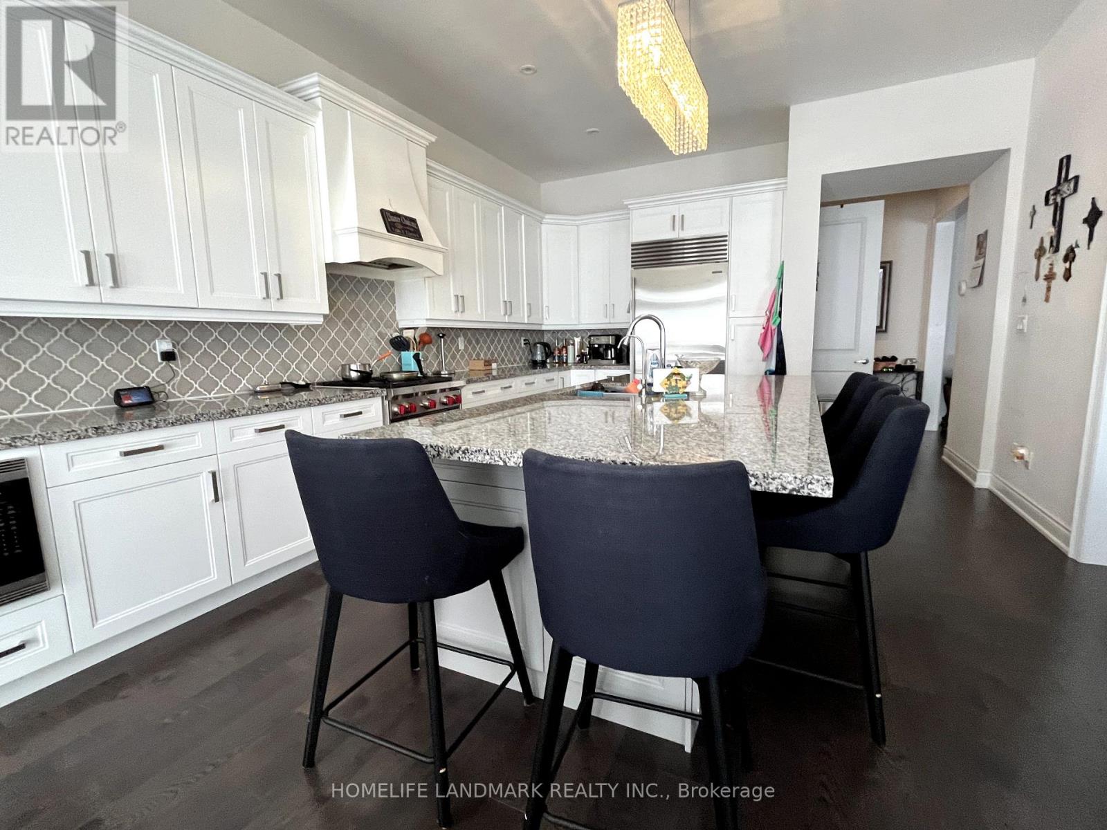 3068 Post Road, Oakville, Ontario  L6H 7C5 - Photo 7 - W12295454
