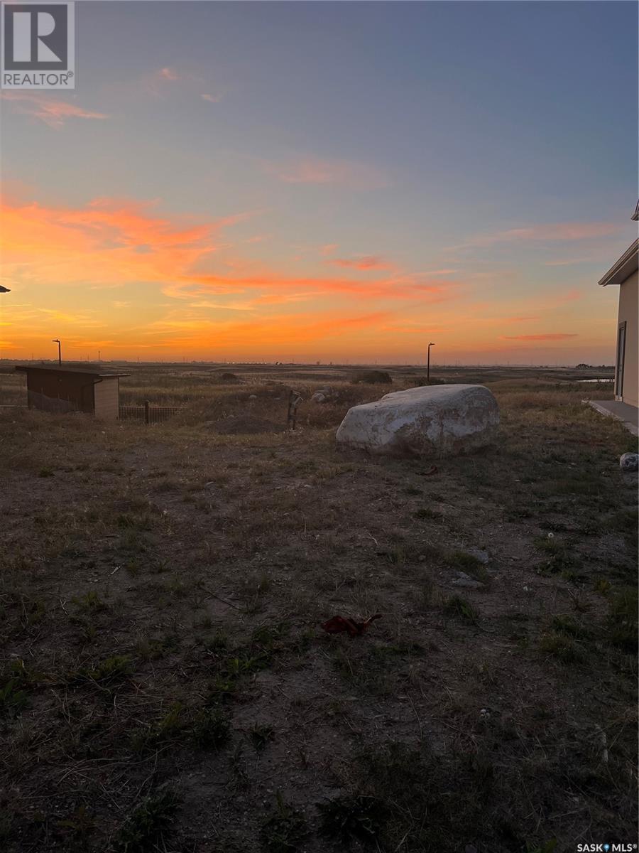 647 Bolstad Turn, Saskatoon, Saskatchewan  S7W 0Y2 - Photo 8 - SK013019