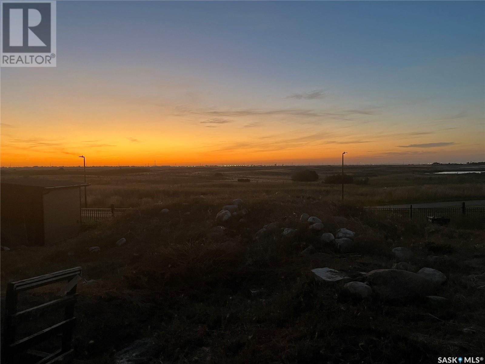 647 Bolstad Turn, Saskatoon, Saskatchewan  S7W 0Y2 - Photo 9 - SK013019
