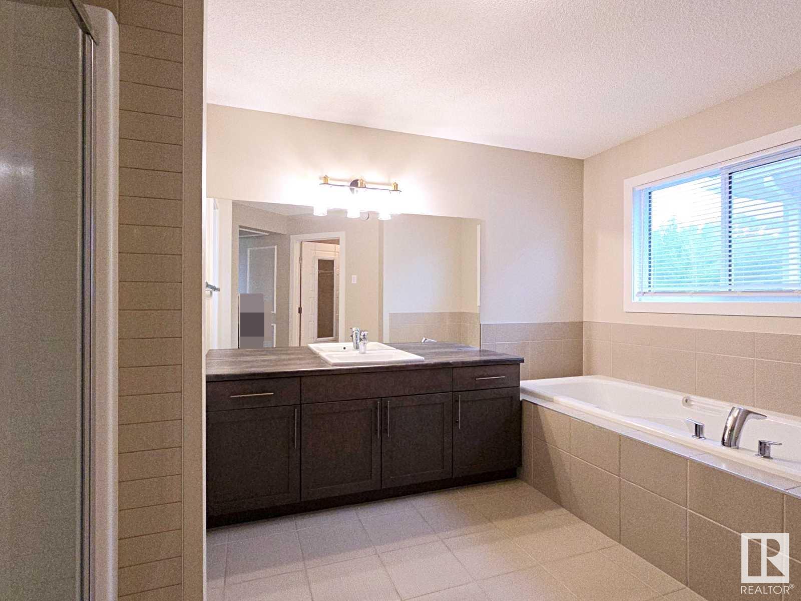 16707 18 Av Sw, Edmonton, Alberta  T6W 3C5 - Photo 16 - E4448707