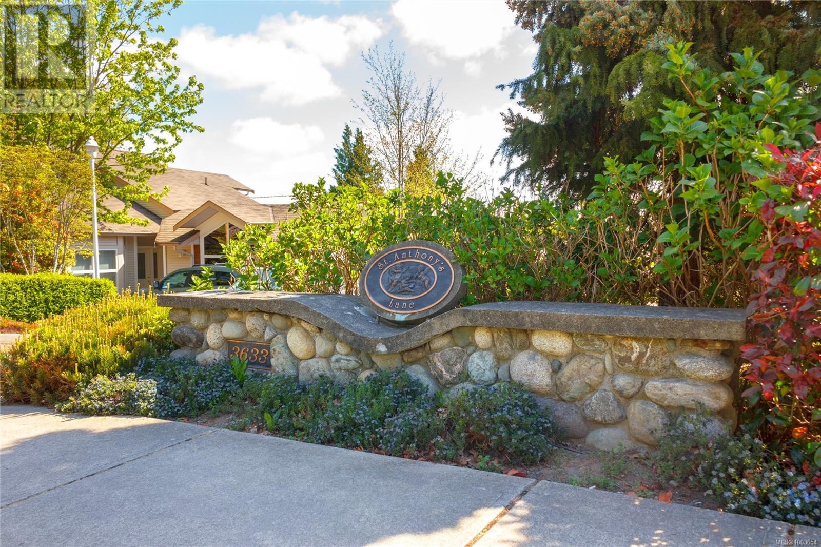 Property at 3 3633 Cedar Hill Rd image 1