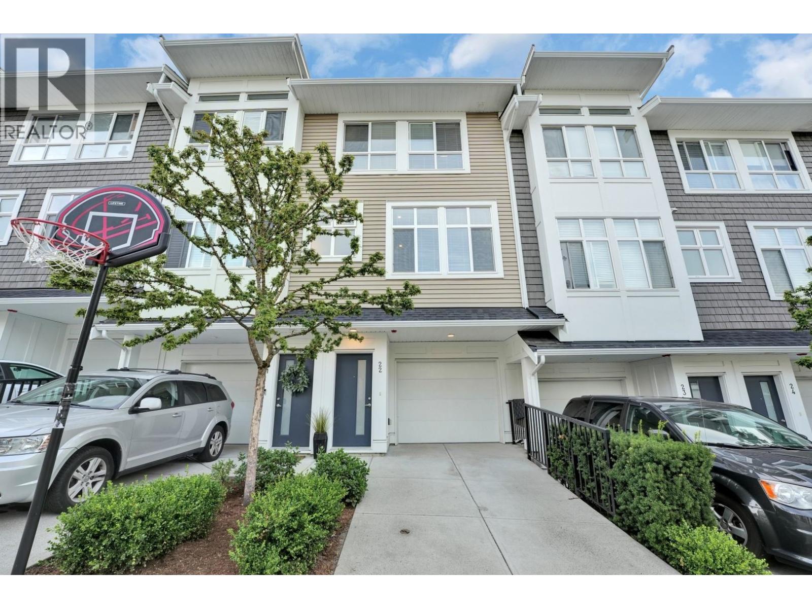 22 24108 104 Avenue, Maple Ridge, British Columbia  V2W 0J5 - Photo 2 - R3028703