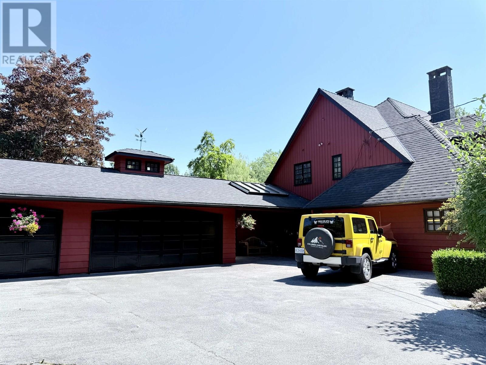Property at 6786 BLENHEIM STREET image 2