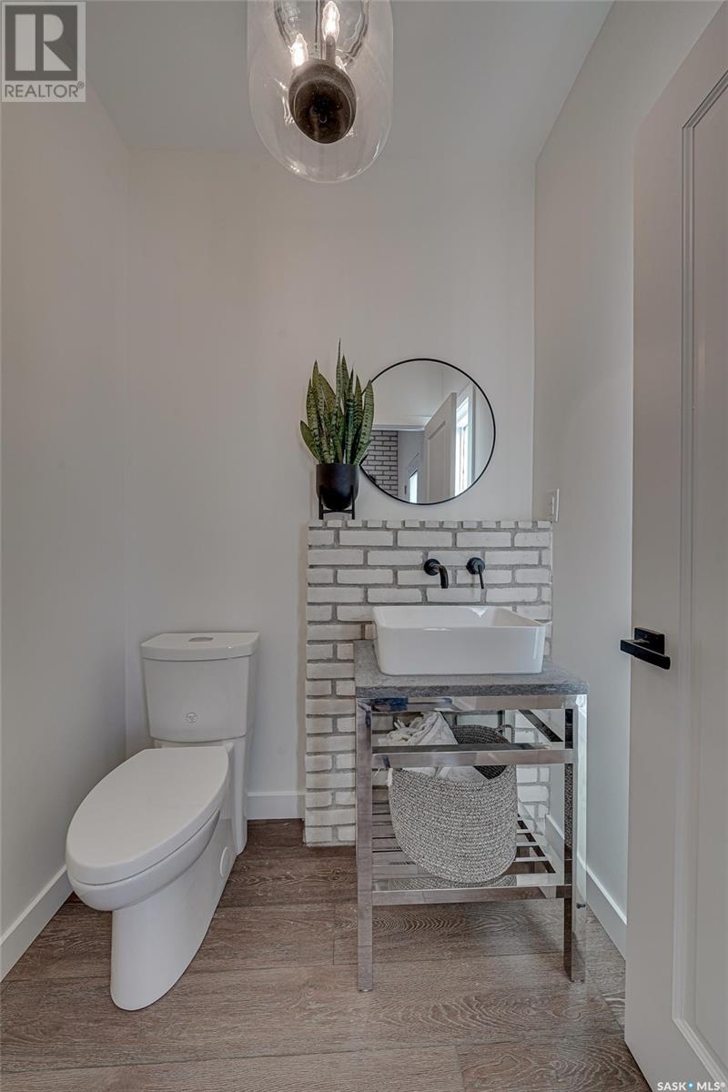 1403 Edward Avenue, Saskatoon, Saskatchewan  S7K 3B2 - Photo 12 - SK013081