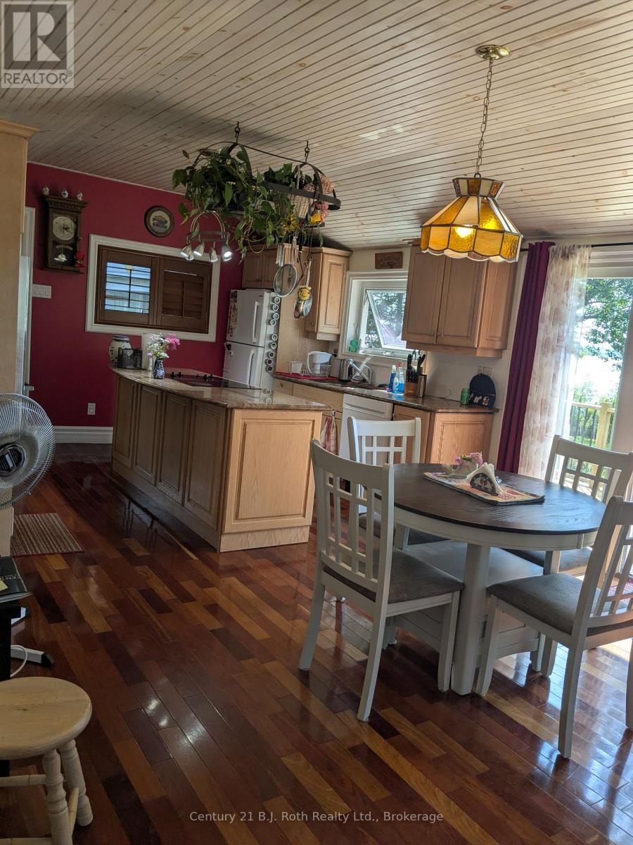 80 Islandview Lane, Chisholm, Ontario  P0H 1Z0 - Photo 35 - X12295486
