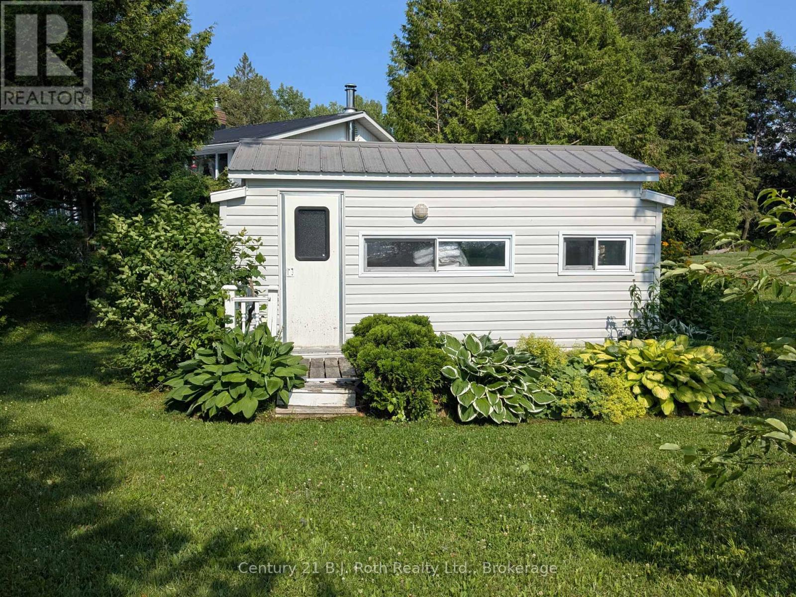 80 Islandview Lane, Chisholm, Ontario  P0H 1Z0 - Photo 9 - X12295486